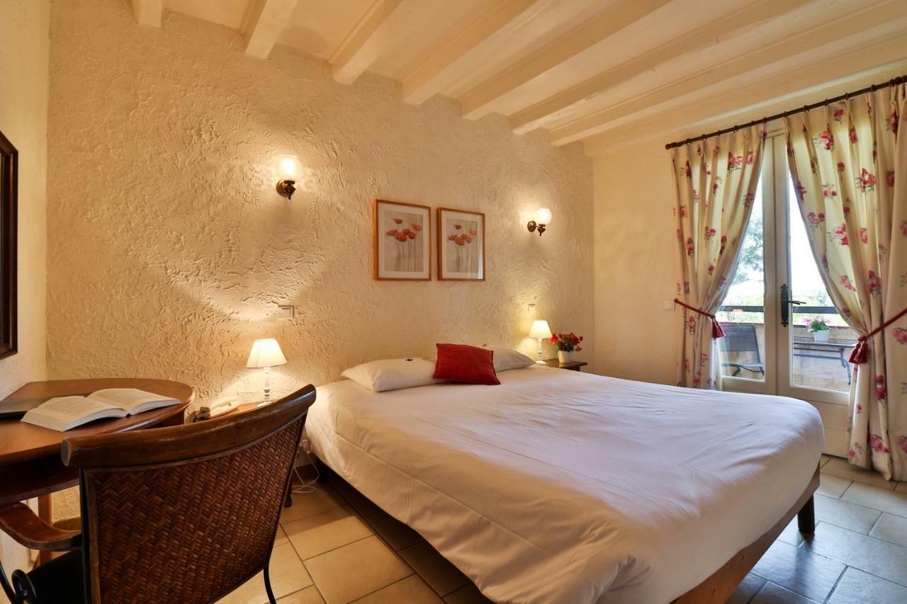 L'Estirado Des Adrets Hotel Les Adrets-de-l'Esterel Exterior photo